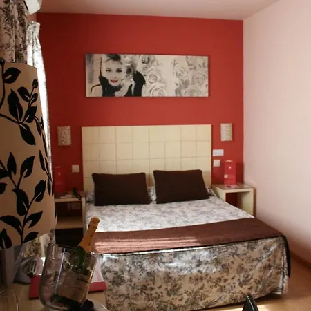 La Casa Mudejar Σεγκόβια