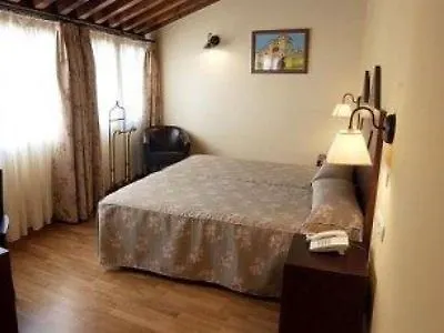 La Casa Mudejar Сеговія